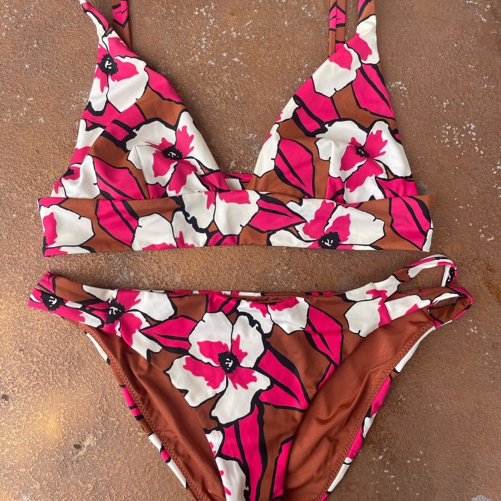 Rvca matching floral bikini set